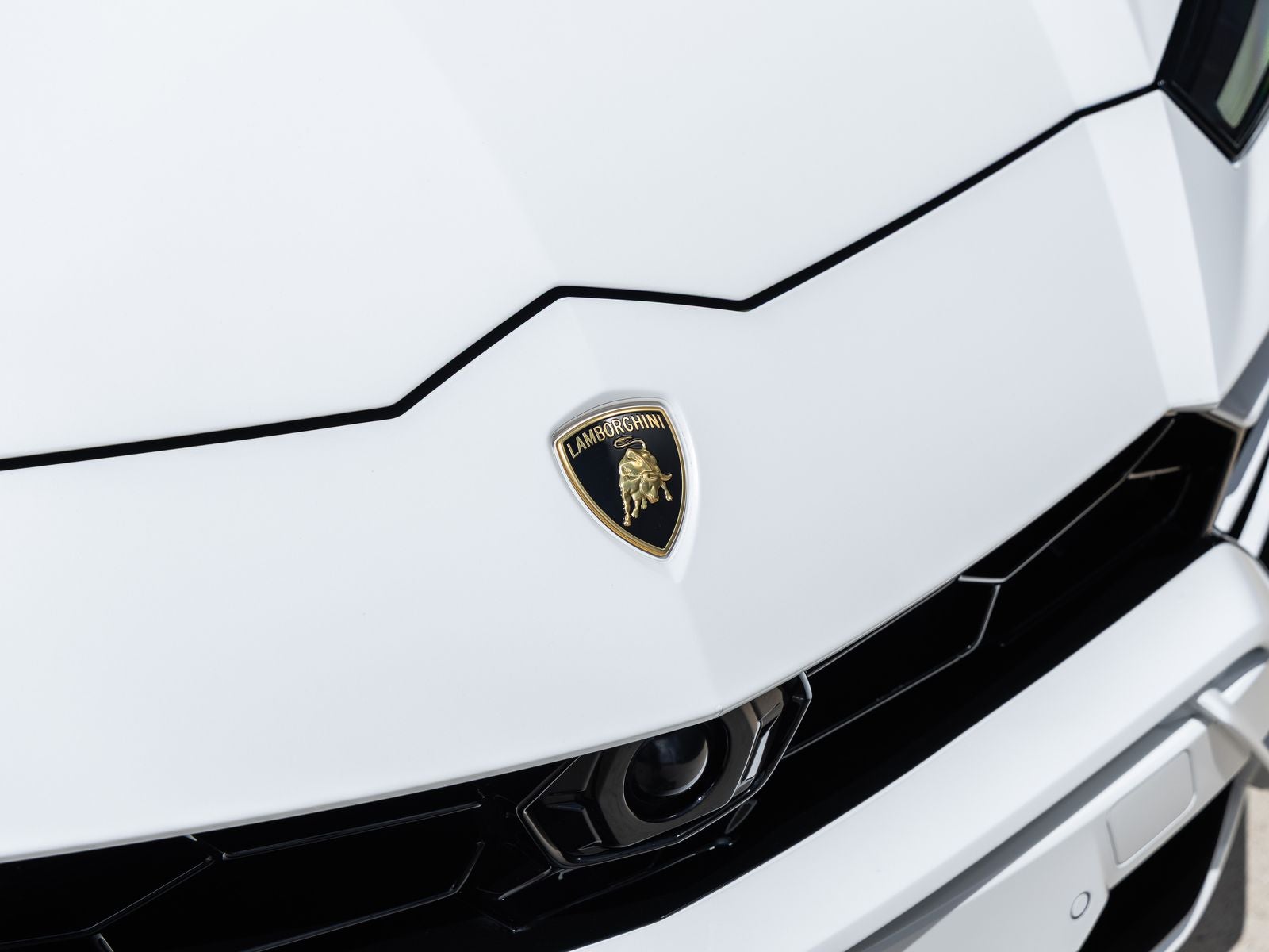 2022 Lamborghini Urus Base