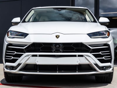 2022 Lamborghini Urus Base