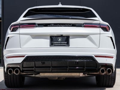 2022 Lamborghini Urus Base