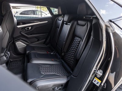 2021 Lamborghini Urus Base