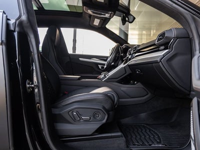 2021 Lamborghini Urus Base
