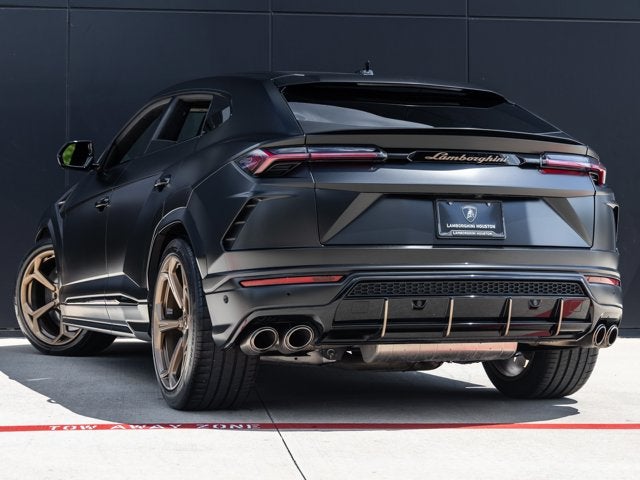 2021 Lamborghini Urus Base