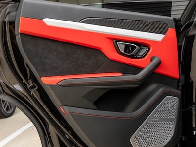 2022 Lamborghini Urus Base