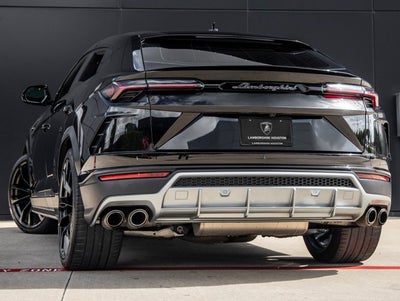 2022 Lamborghini Urus Base