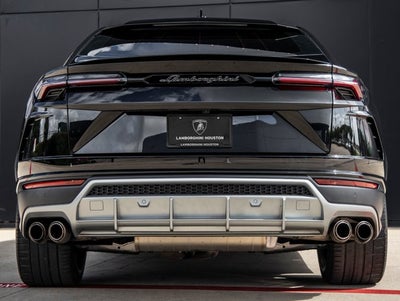 2022 Lamborghini Urus Base