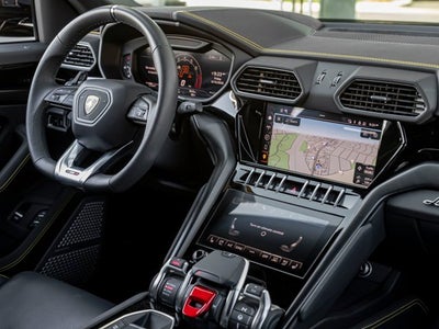 2024 Lamborghini Urus S