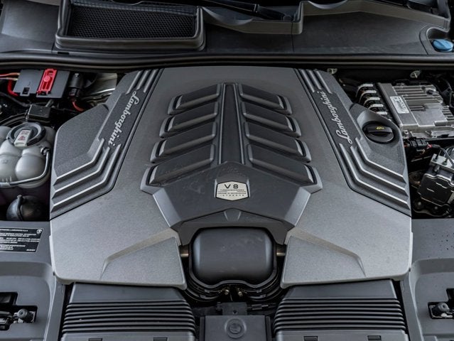 2024 Lamborghini Urus S