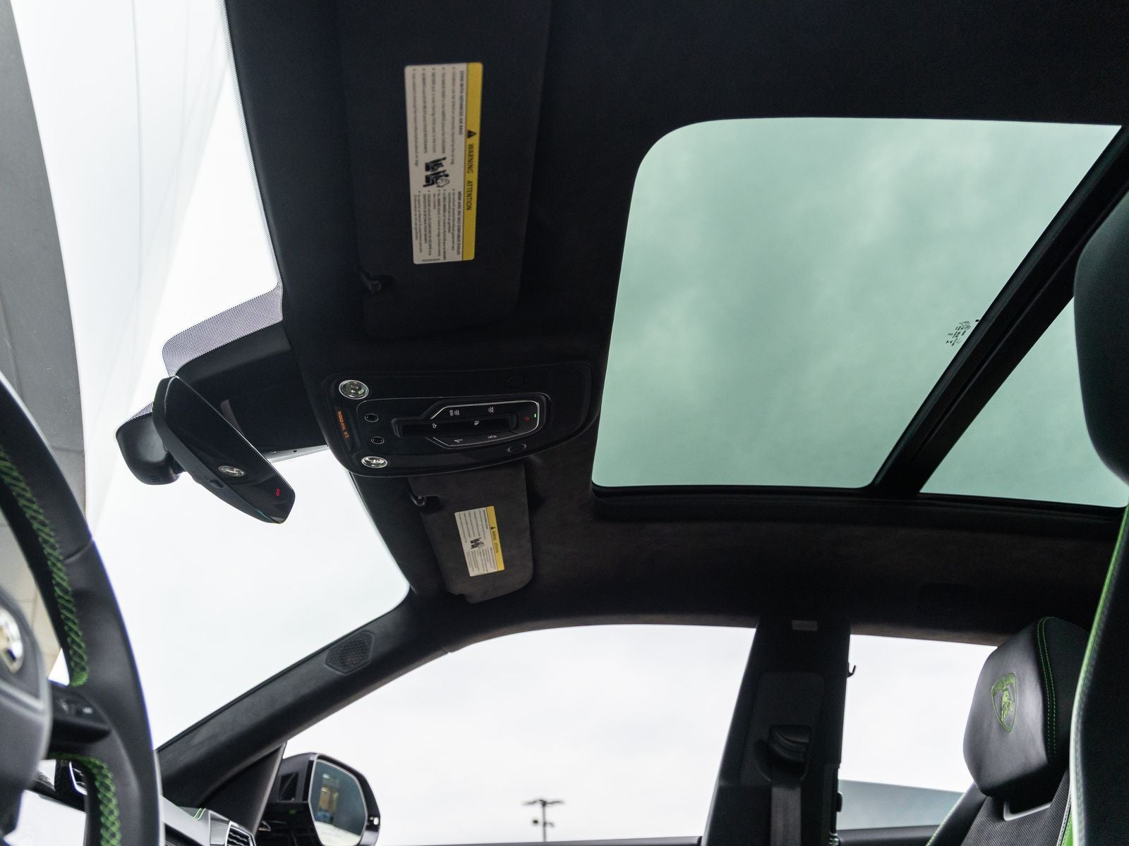 2023 Lamborghini Urus S