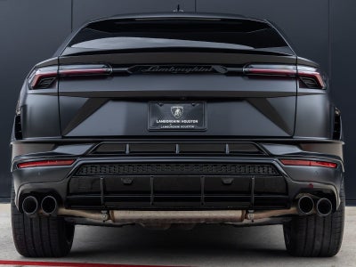 2023 Lamborghini Urus S