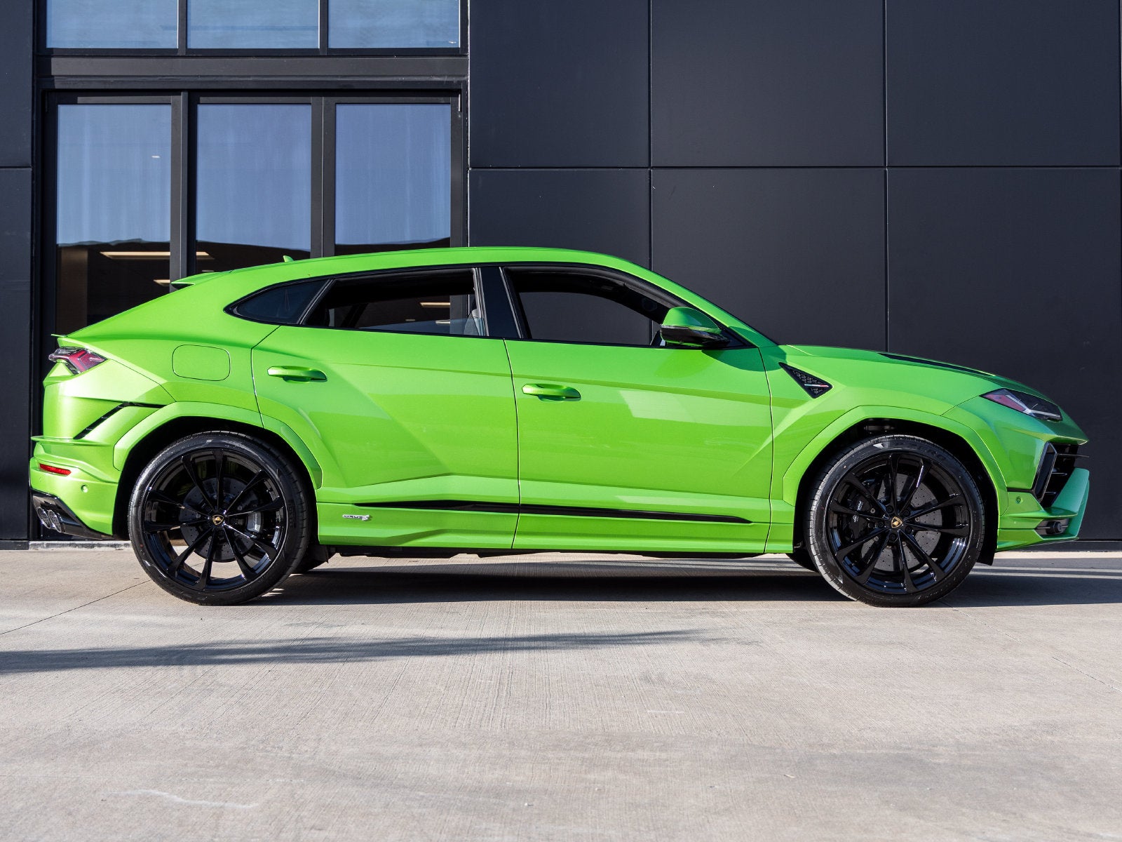 2024 Lamborghini Urus S