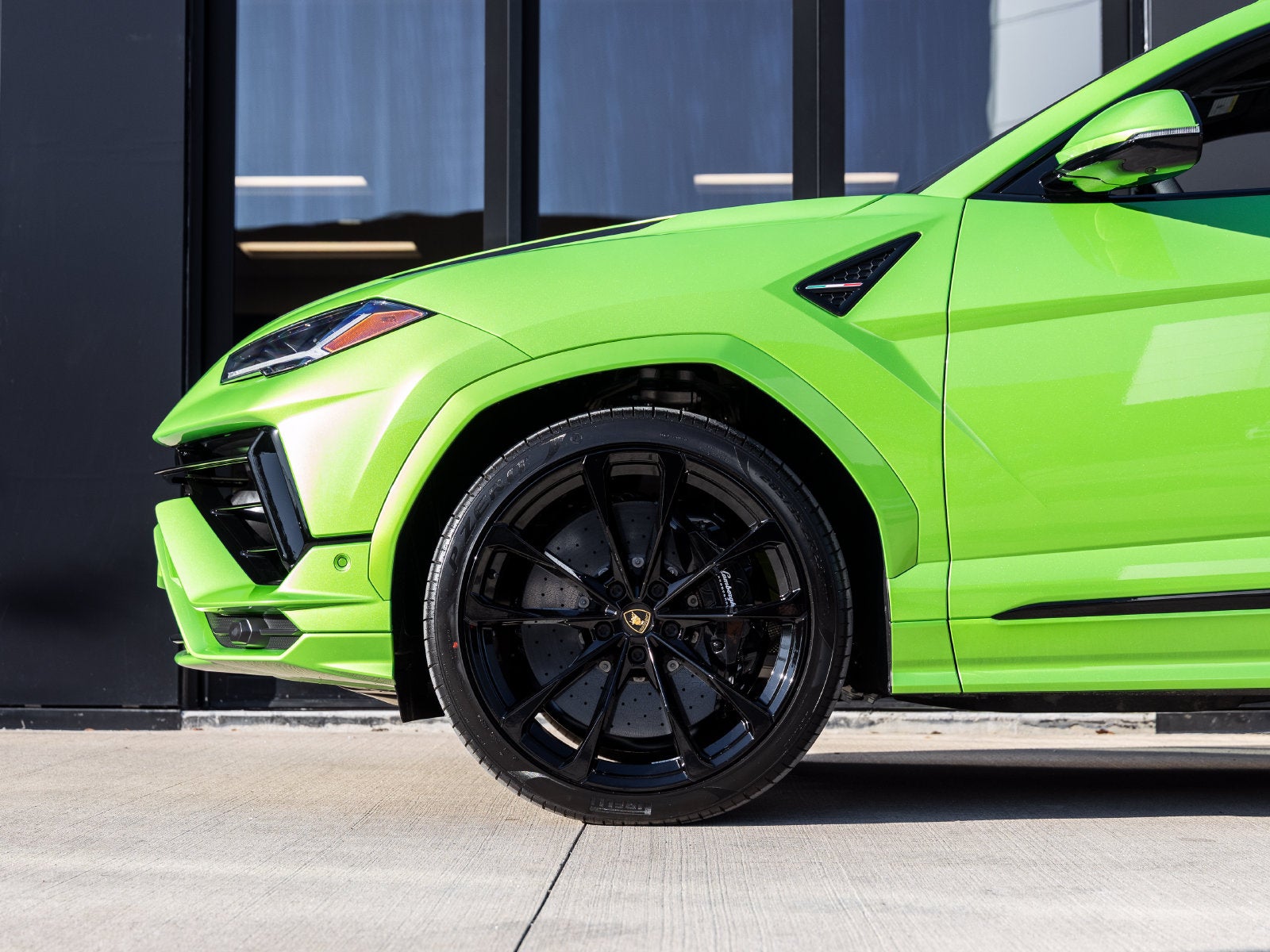 2024 Lamborghini Urus S
