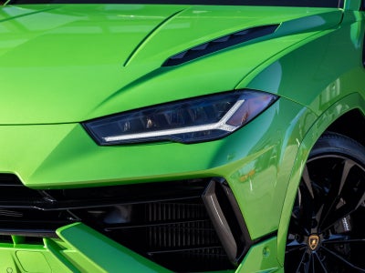 2024 Lamborghini Urus S