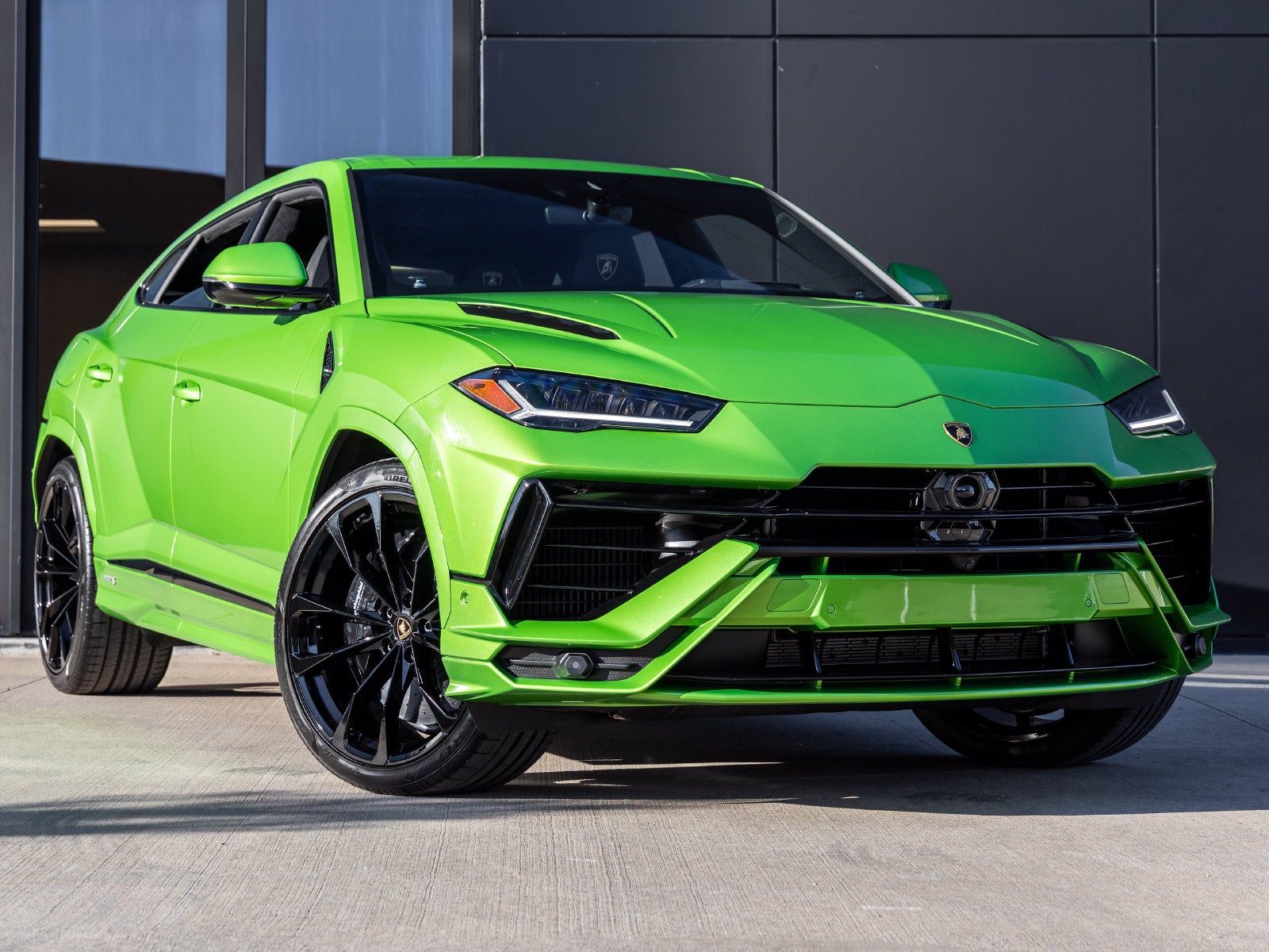 2024 Lamborghini Urus S