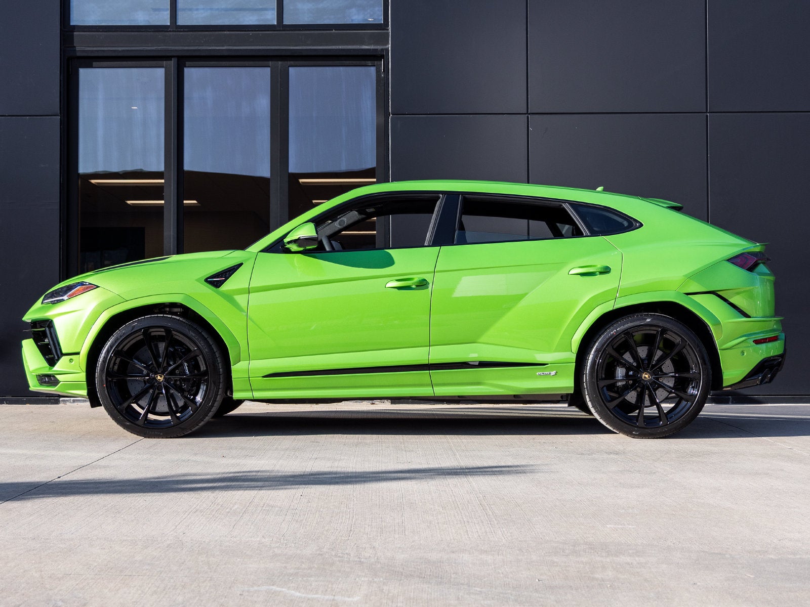 2024 Lamborghini Urus S