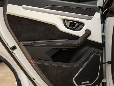 2024 Lamborghini Urus S