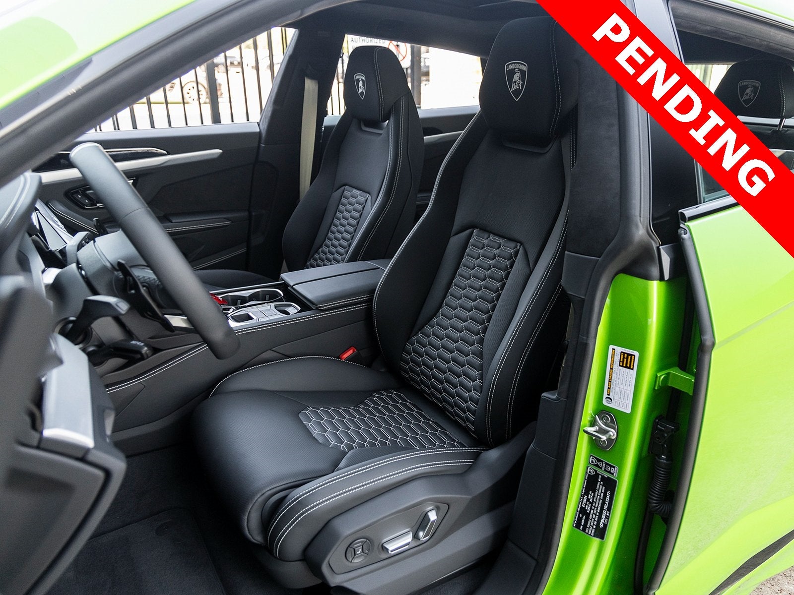 2024 Lamborghini Urus S