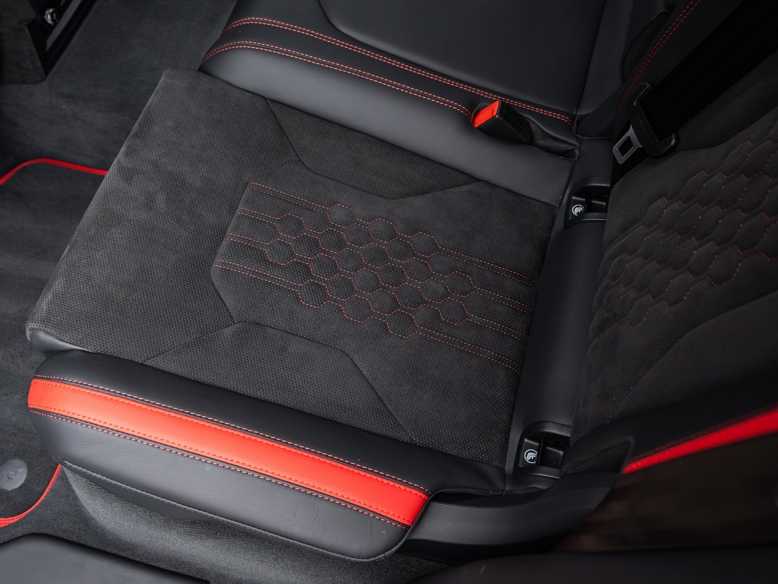 2024 Lamborghini Urus S