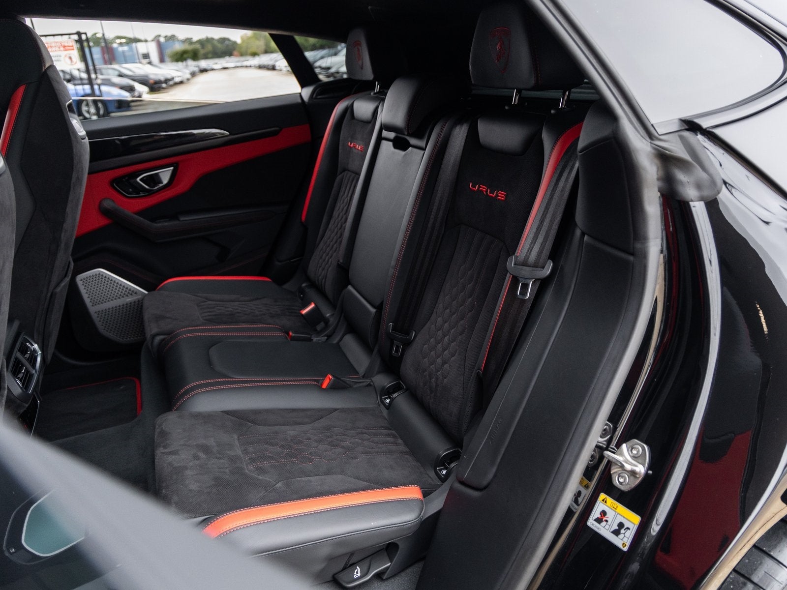 2024 Lamborghini Urus S