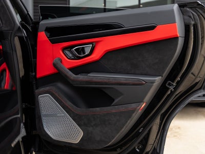 2024 Lamborghini Urus S