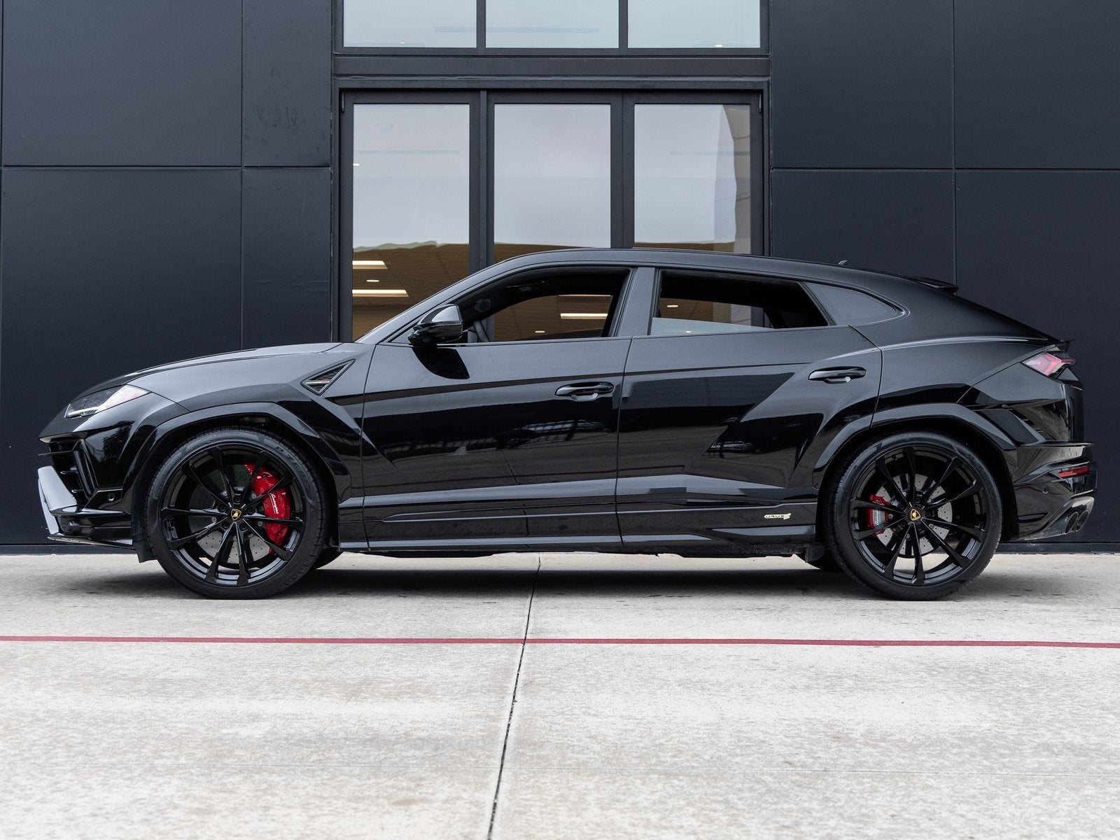 2024 Lamborghini Urus S