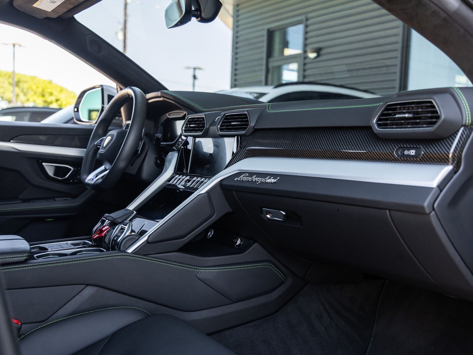 2023 Lamborghini Urus S