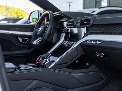 2023 Lamborghini Urus S