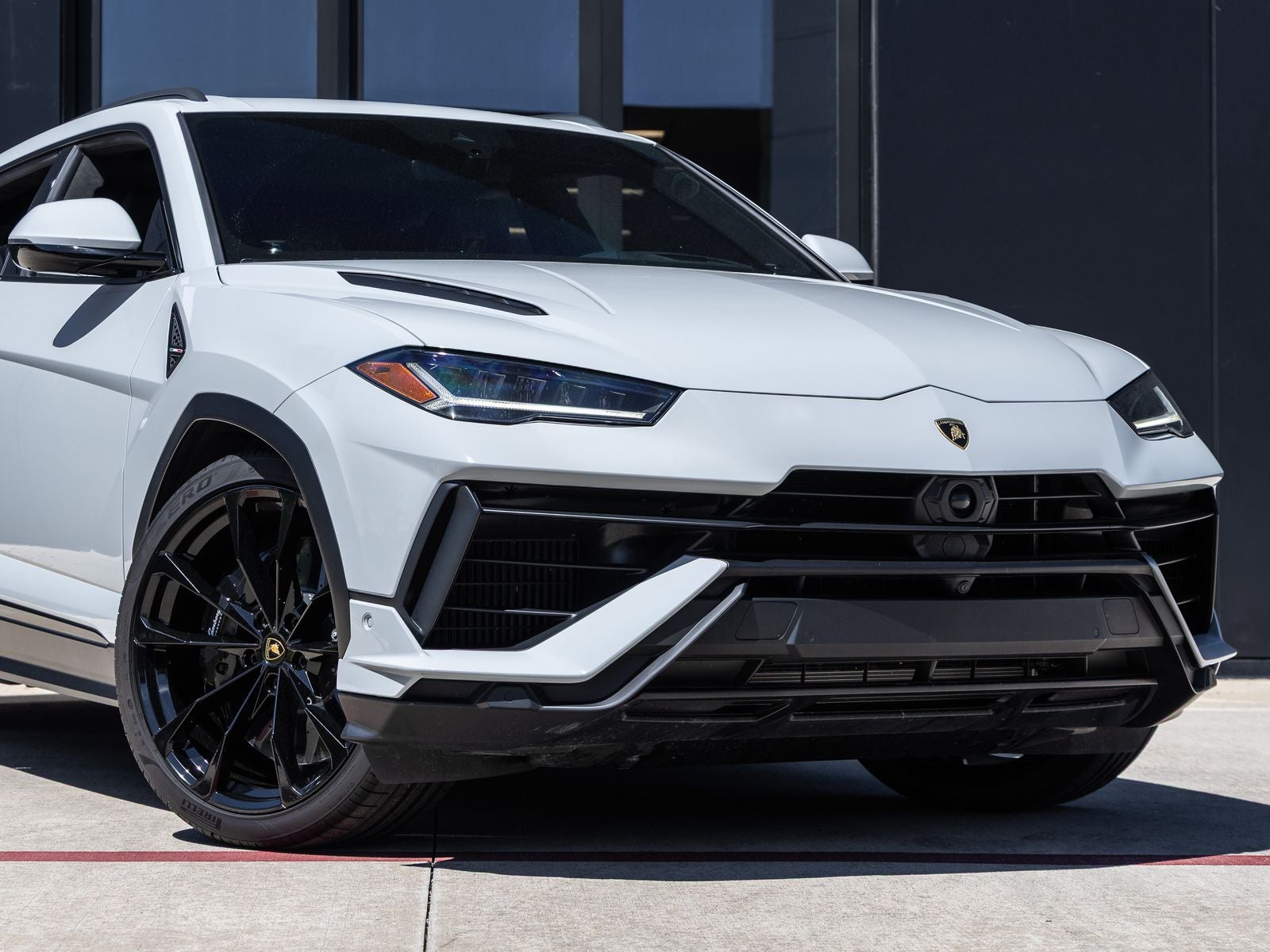 2023 Lamborghini Urus S