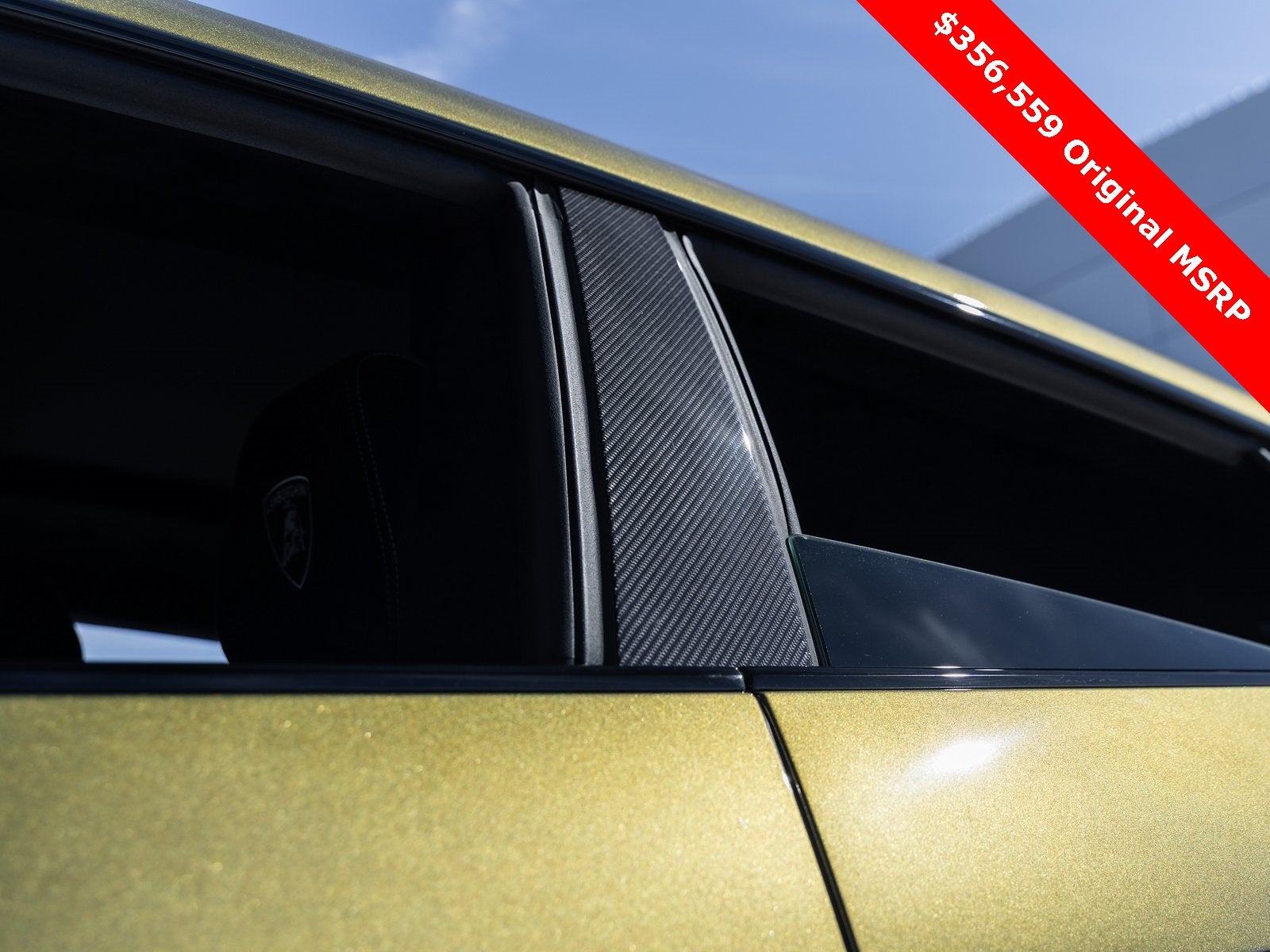 2024 Lamborghini Urus Performante