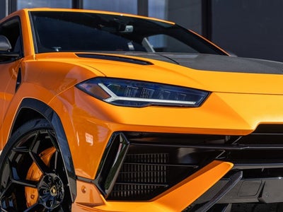 2024 Lamborghini Urus Performante