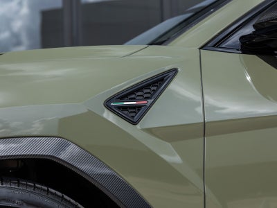 2024 Lamborghini Urus Performante