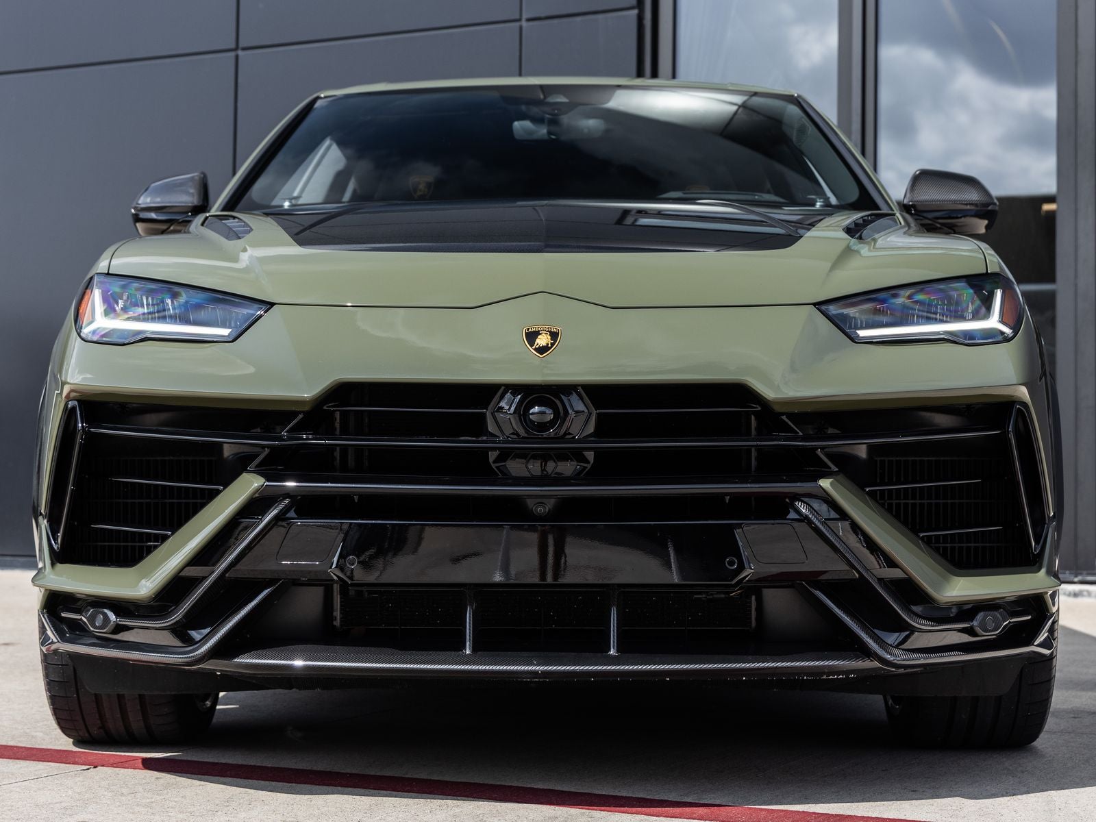 2024 Lamborghini Urus Performante
