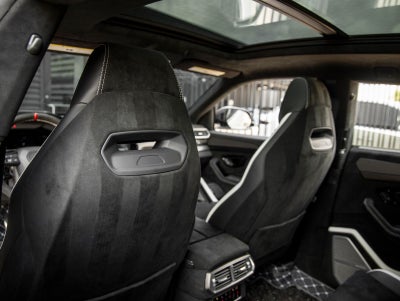 2024 Lamborghini Urus Performante