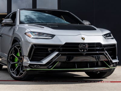 2024 Lamborghini Urus Performante