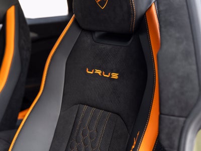 2023 Lamborghini Urus Performante