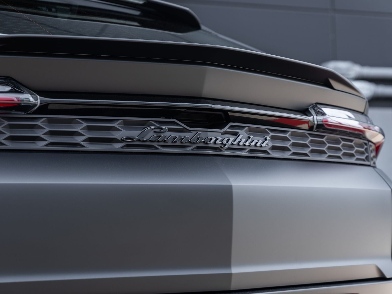 2026 Lamborghini Urus SE