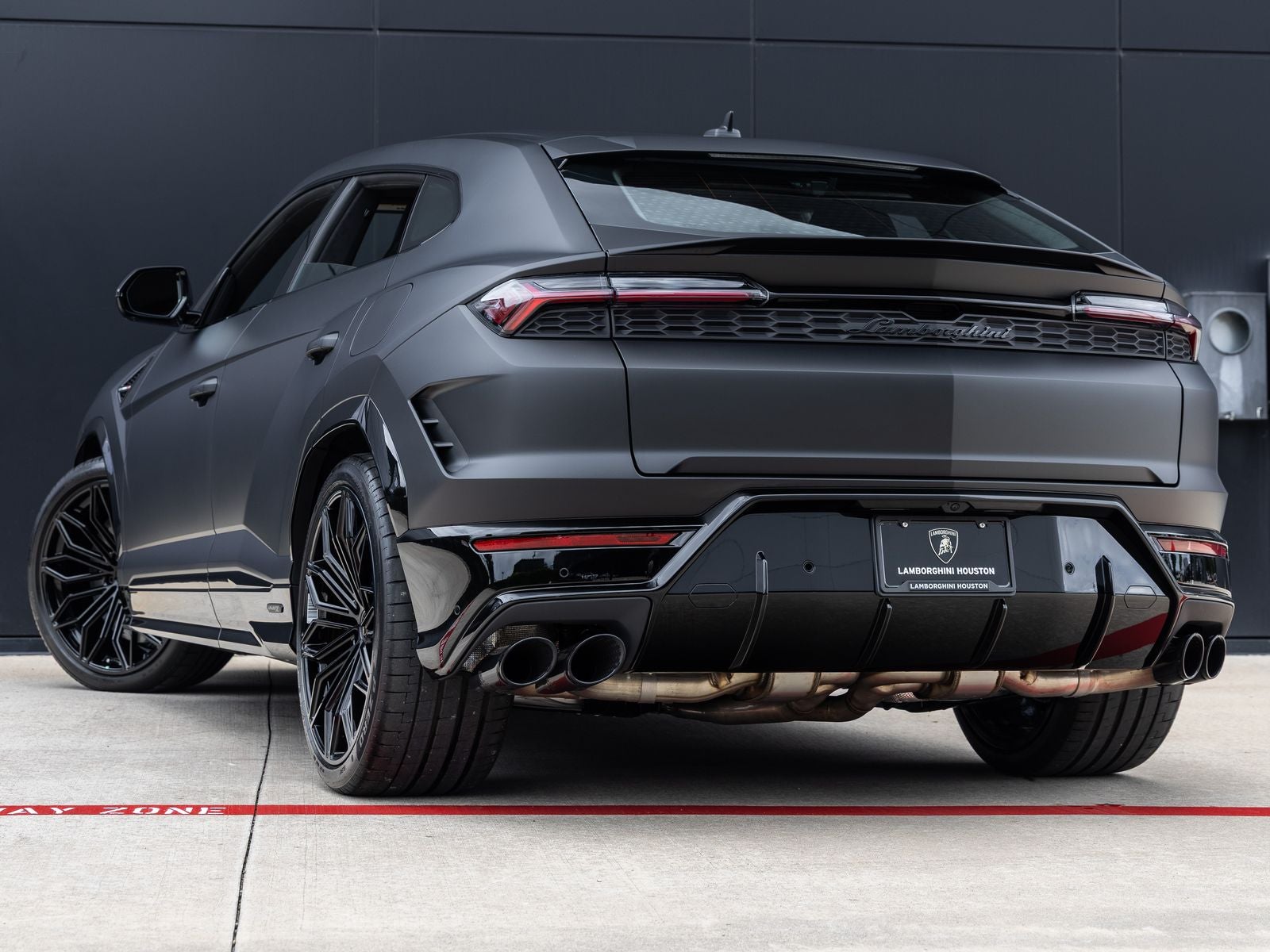 2026 Lamborghini Urus SE