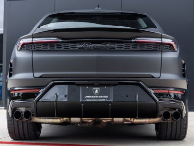 2026 Lamborghini Urus SE