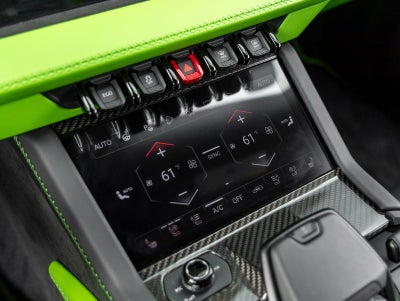 2025 Lamborghini Urus SE