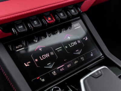 2025 Lamborghini Urus SE