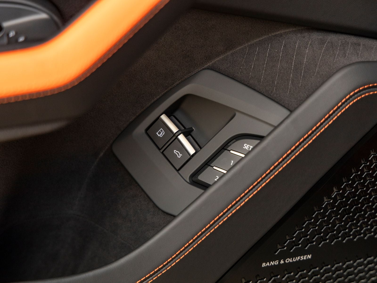 2026 Lamborghini Urus SE