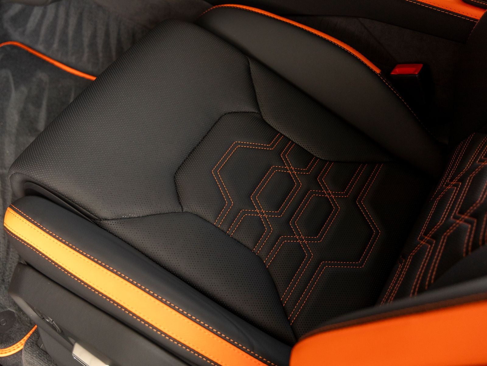 2026 Lamborghini Urus SE