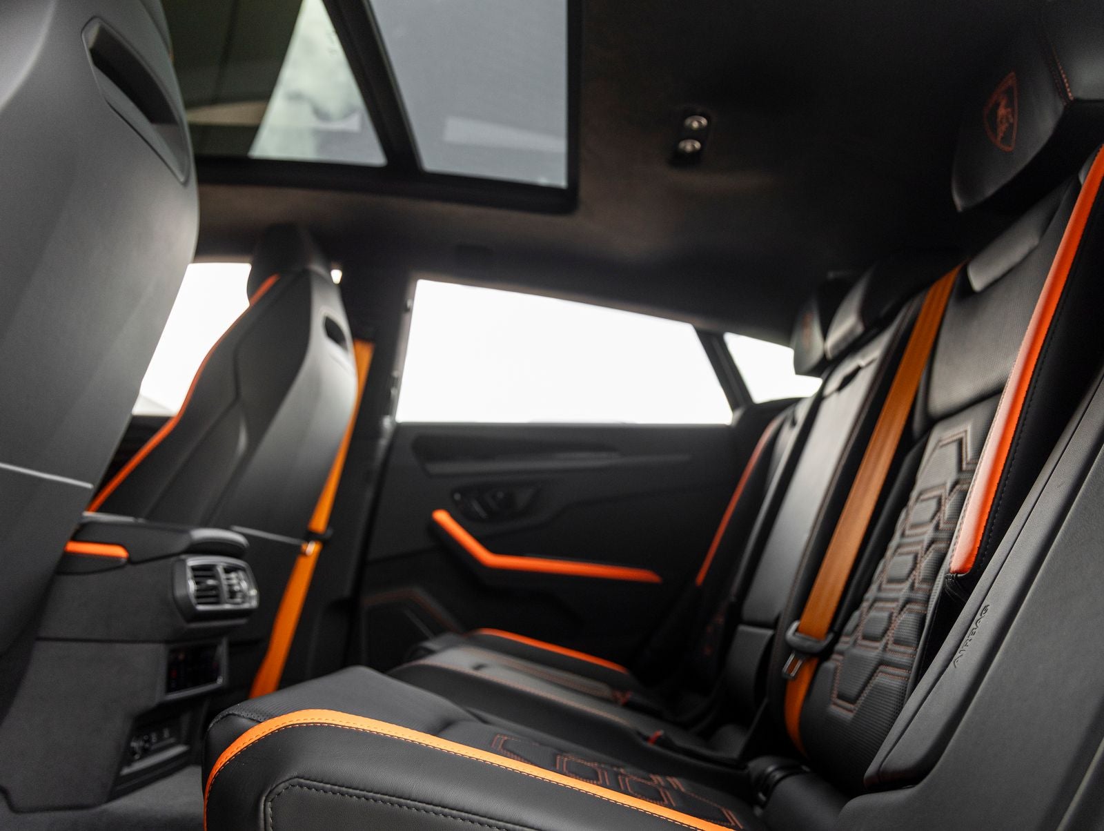 2026 Lamborghini Urus SE
