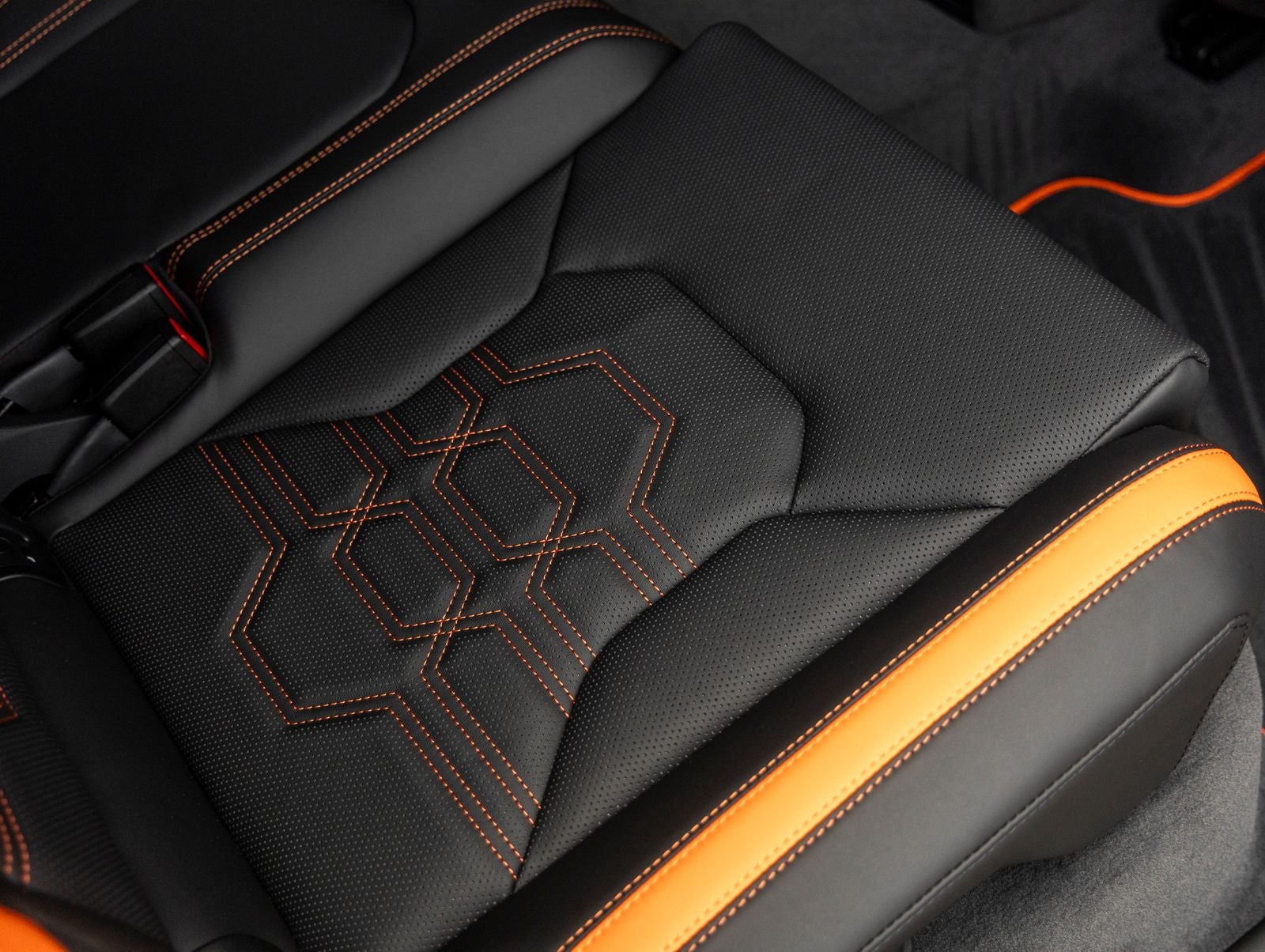 2026 Lamborghini Urus SE
