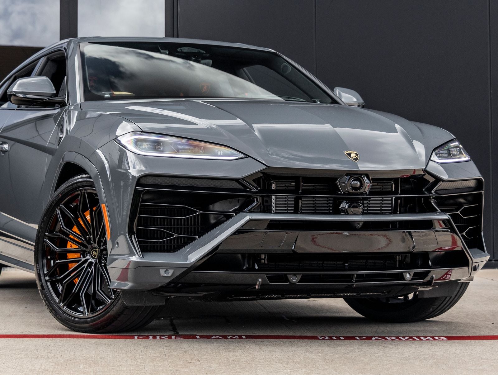2026 Lamborghini Urus SE