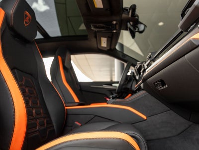 2026 Lamborghini Urus SE