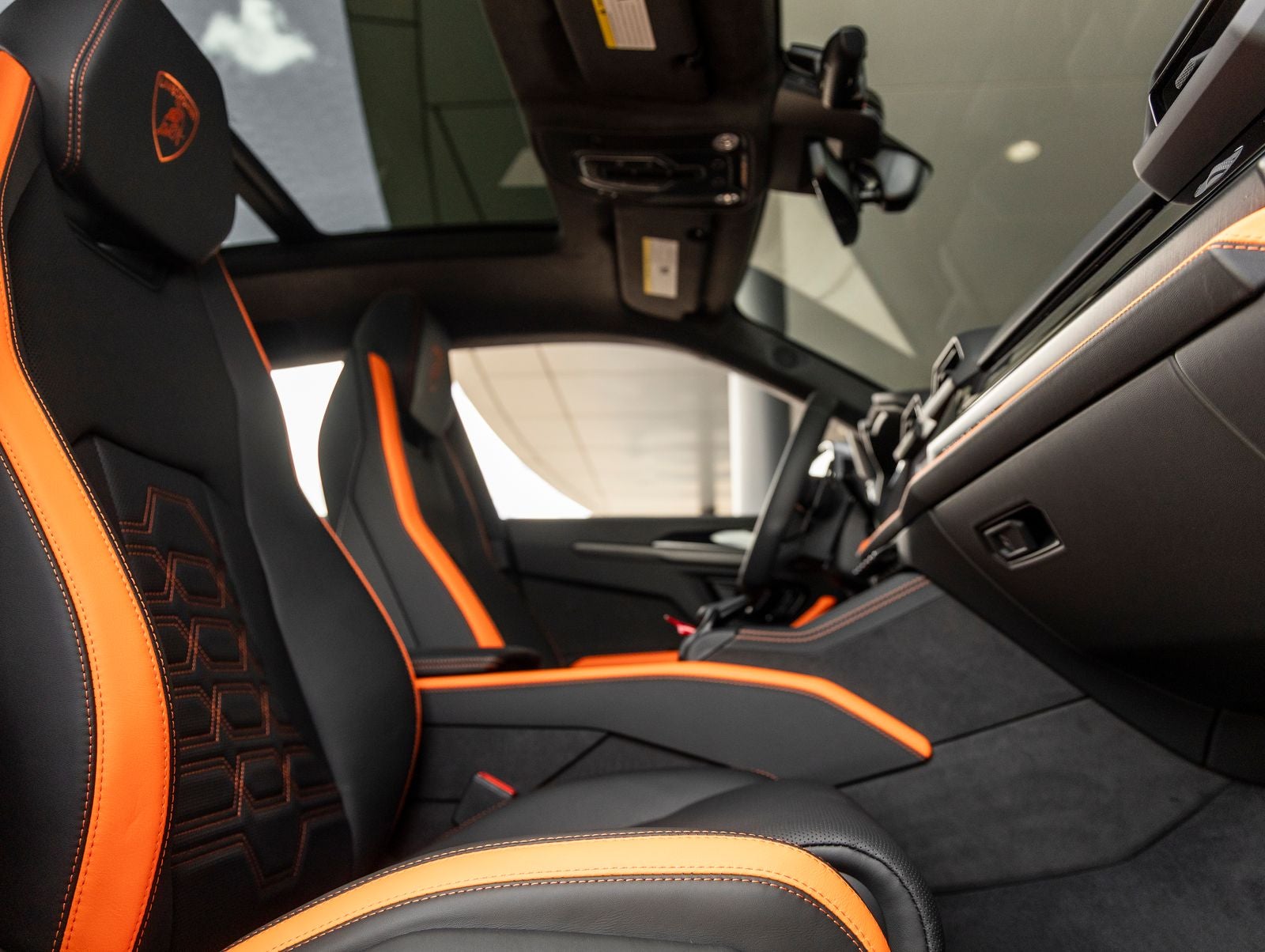 2026 Lamborghini Urus SE