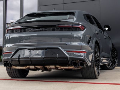 2026 Lamborghini Urus SE