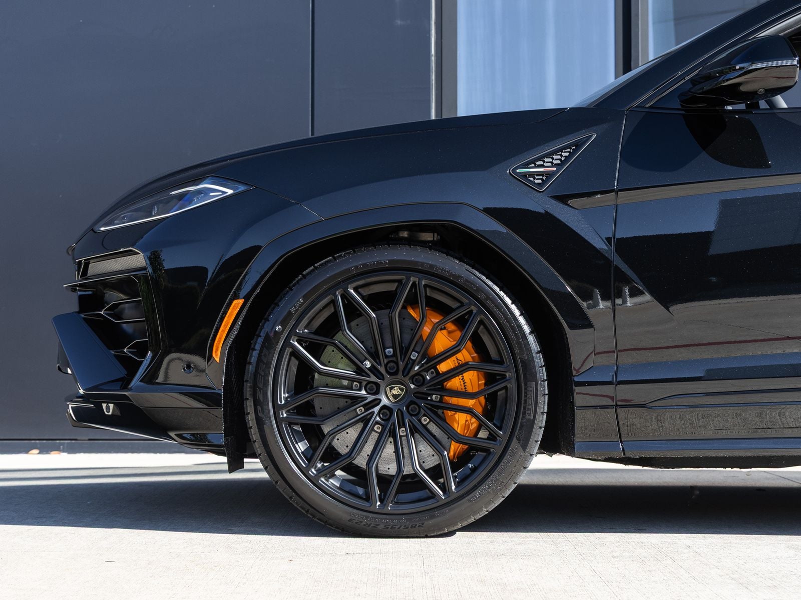 2026 Lamborghini Urus SE