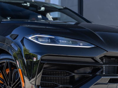 2026 Lamborghini Urus SE