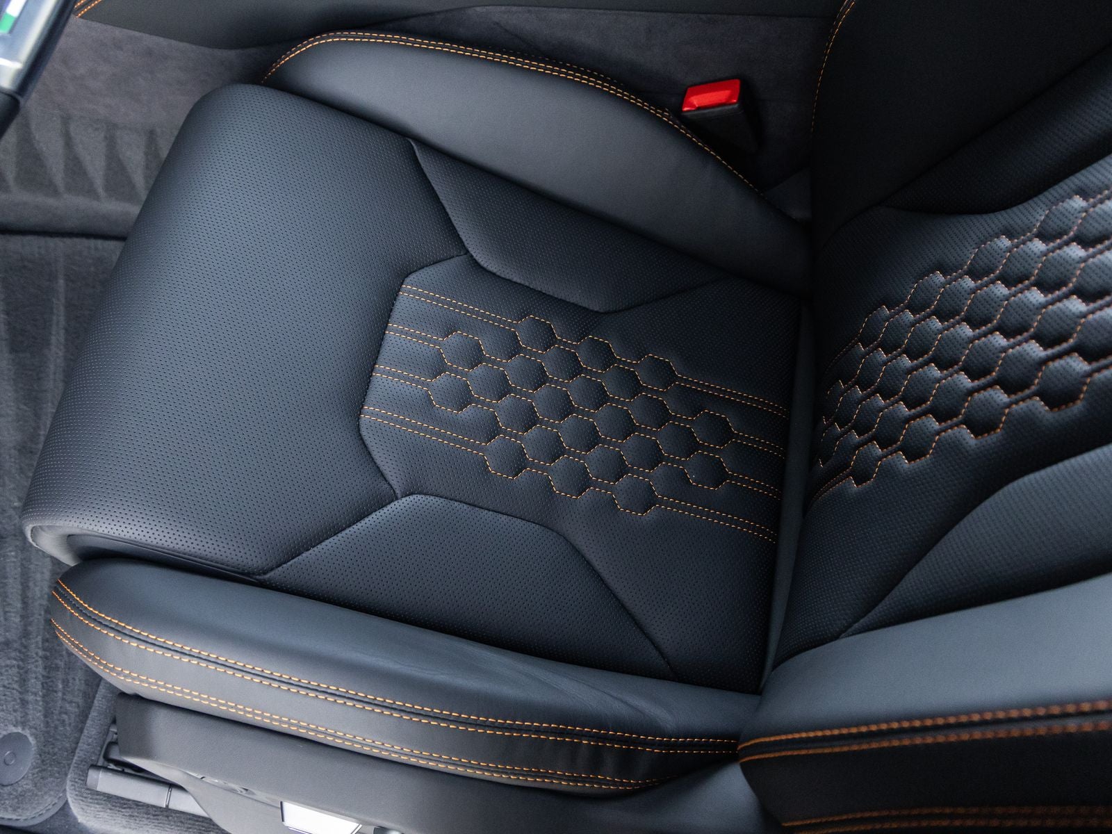 2026 Lamborghini Urus SE